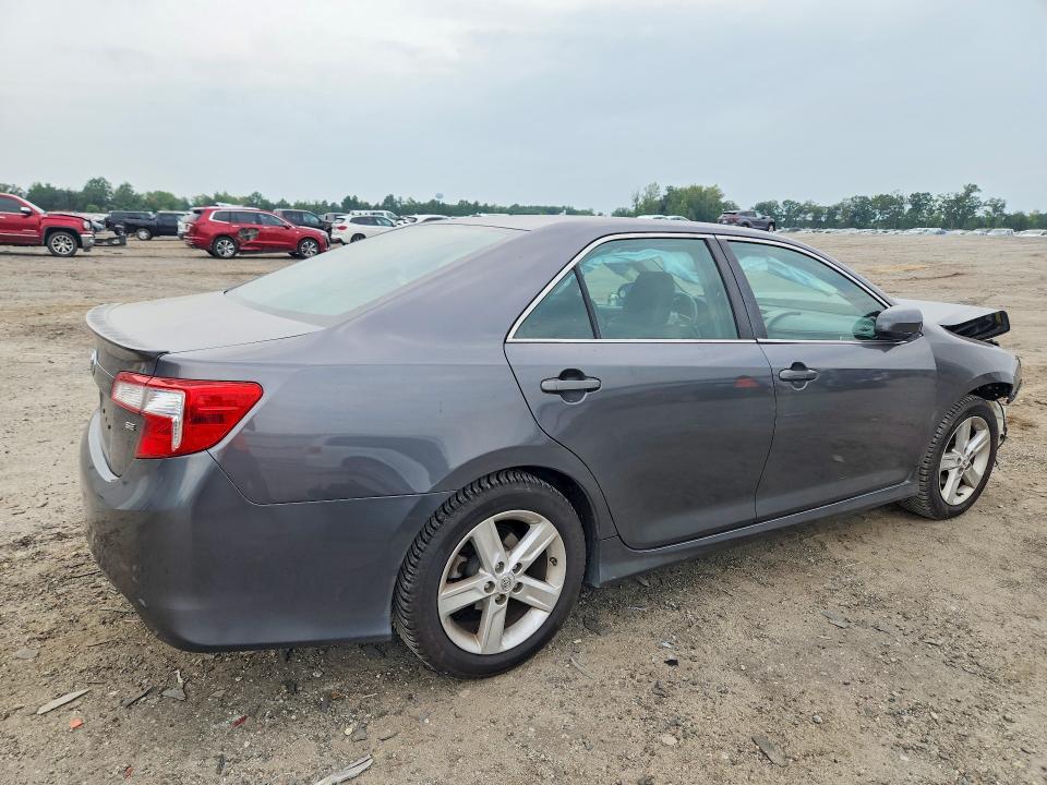 Photo 3 from auction – 2014 TOYOTA CAMRY with VIN 4T1BF1FKXEU365951