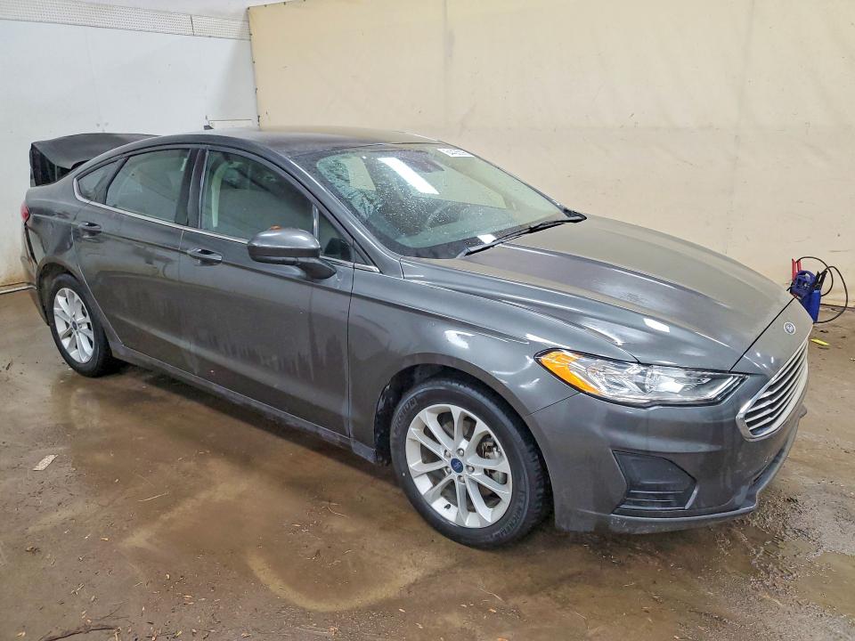 Photo 4 from auction – 2020 FORD FUSION with VIN 3FA6P0HDXLR222777