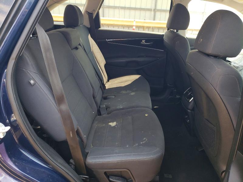 Photo 11 from auction – 2019 KIA SORENTO with VIN 5XYPGDA52KG495603