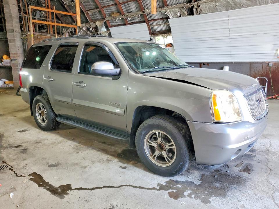 Photo 4 from auction – 2007 GMC YUKON with VIN 1GKFK13027R320338