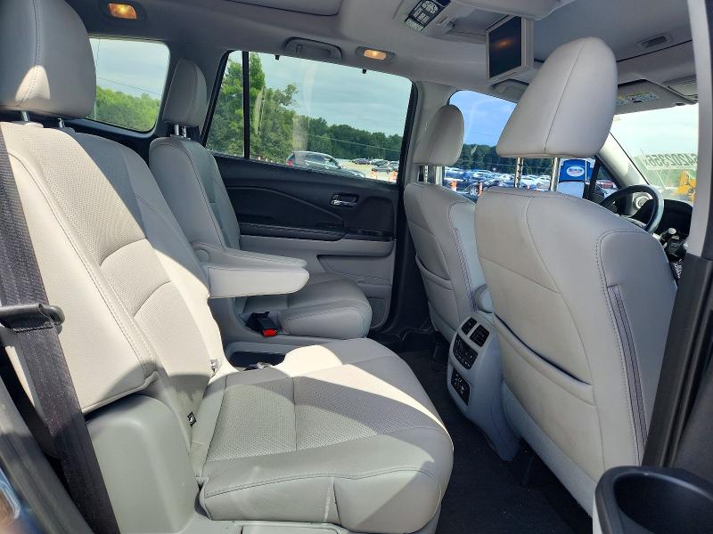 Photo 11 from auction – 2016 HONDA PILOT with VIN 5FNYF6H06GB105811