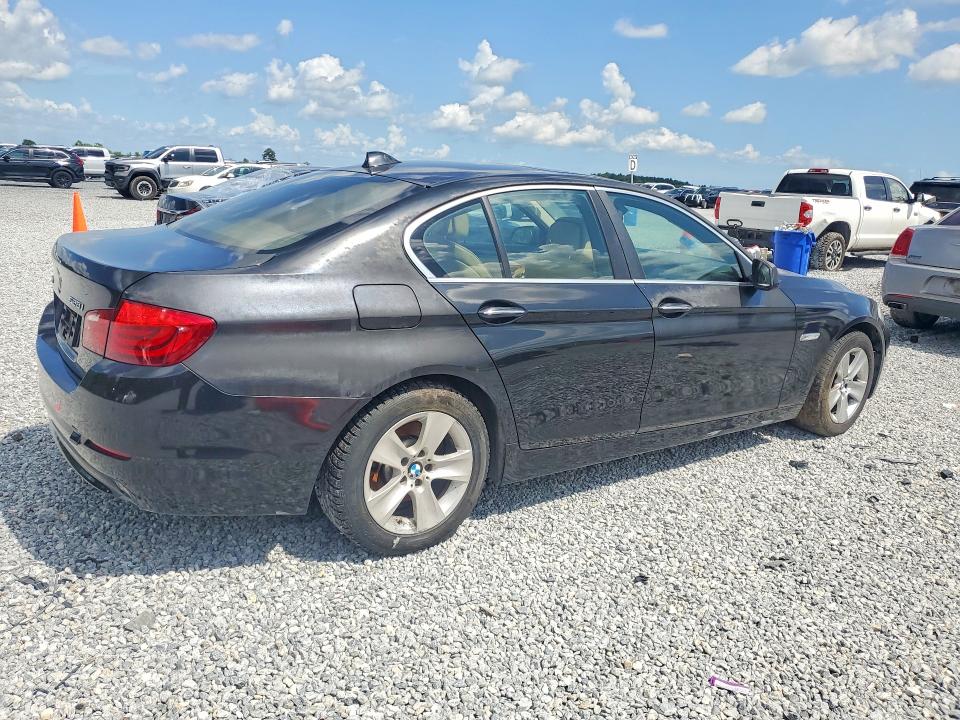 Photo 3 from auction – 2013 BMW 528 with VIN WBAXH5C57DD112981