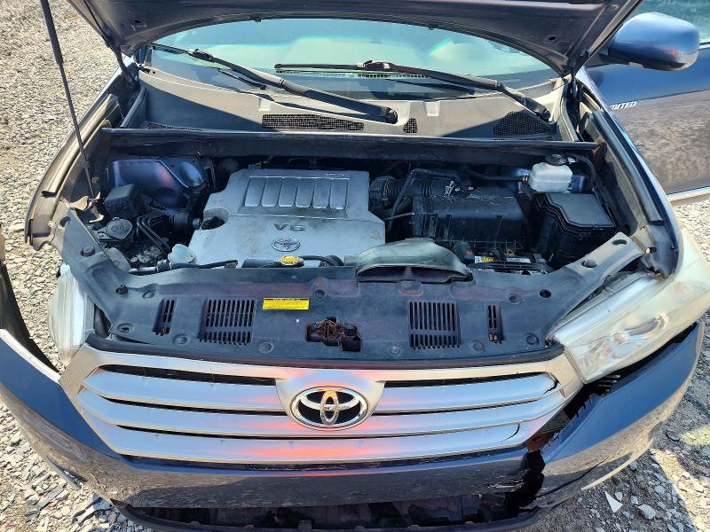 Photo 12 from auction – 2011 TOYOTA HIGHLANDER with VIN 5TDYK3EHXBS044567