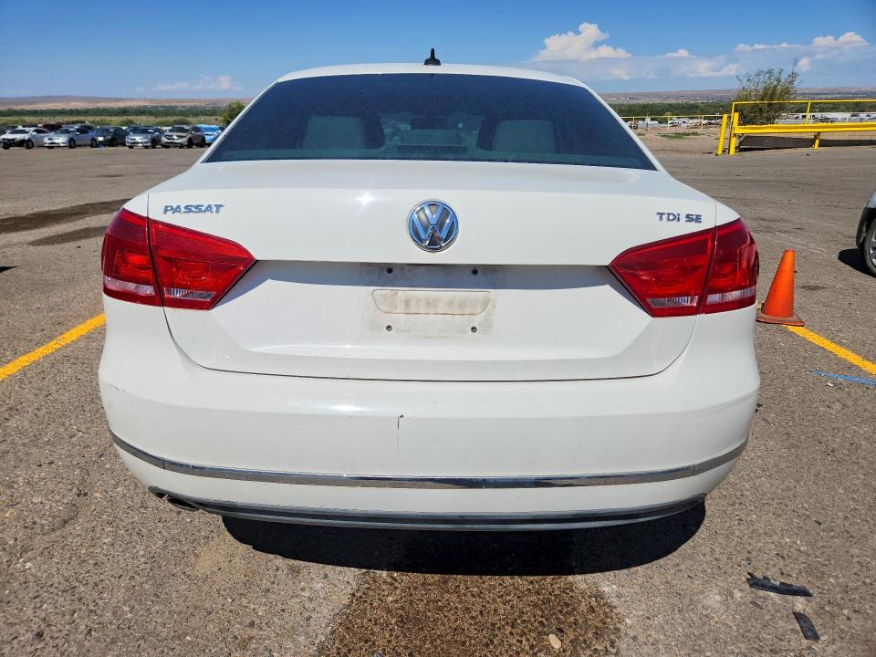 Photo 6 from auction – 2012 VOLKSWAGEN PASSAT with VIN 1VWBN7A33CC060723