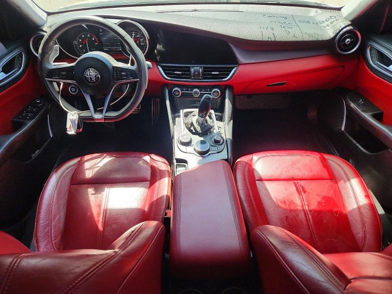 Photo 8 from auction – 2017 ALFA ROMEO GIULIA with VIN ZARFAEBN6H7549224