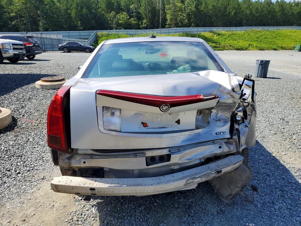 Photo 6 from auction – 2004 CADILLAC CTS with VIN 1G6DM577X40176570