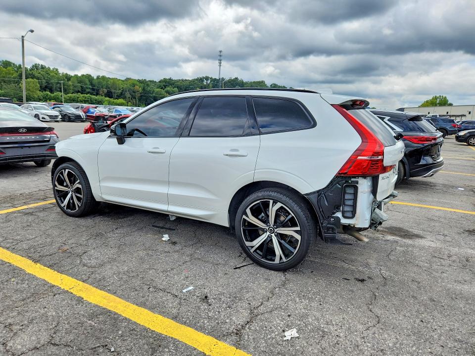 Photo 2 from auction – 2025 VOLVO XC60 with VIN YV4M12RM6S1028752