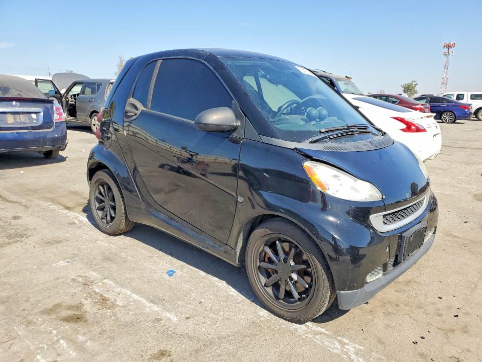 Photo 4 from auction – 2008 SMART FORTWO with VIN WMEEJ31X08K082328
