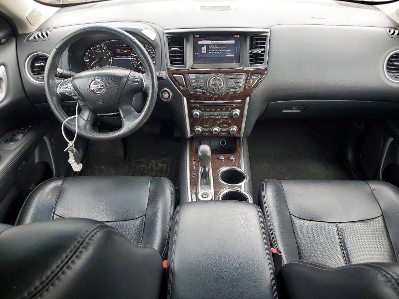 Photo 8 from auction – 2016 NISSAN PATHFINDER with VIN 5N1AR2MM5GC647338