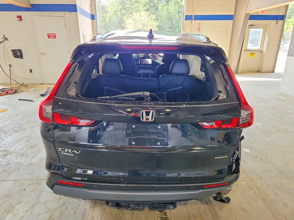 Photo 6 from auction – 2023 HONDA CR-V with VIN 7FARS6H98PE009200