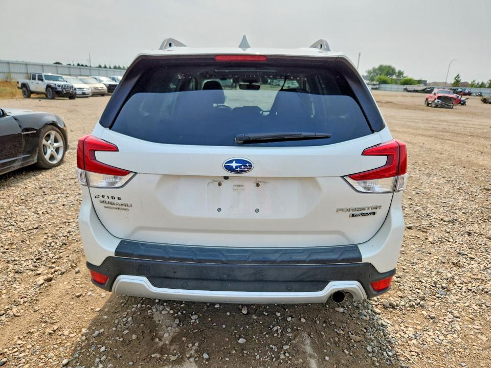 Photo 6 from auction – 2020 SUBARU FORESTER with VIN JF2SKAXC8LH441052