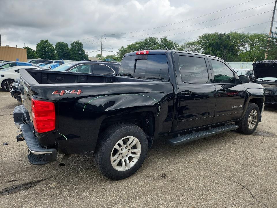 Photo 3 from auction – 2018 CHEVROLET SILVERADO with VIN 3GCUKREC1JG353993