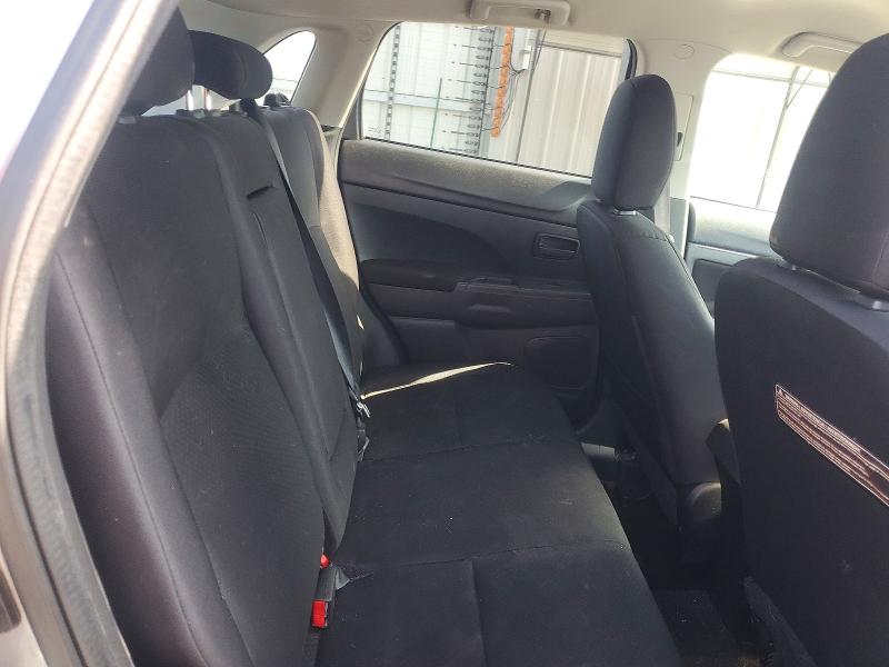 Photo 11 from auction – 2015 MITSUBISHI OUTLANDER SPORT with VIN 4A4AP3AW4FE044463