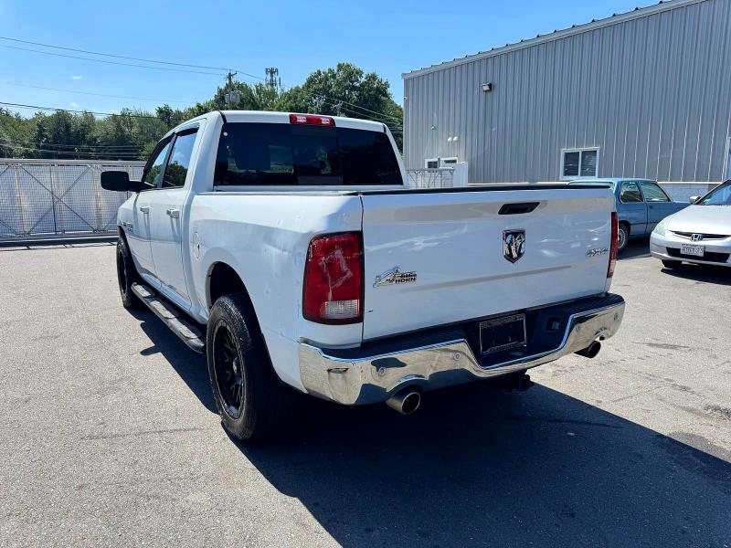 Photo 2 from auction – 2017 RAM 1500 with VIN 3C6RR7LT9HG608450