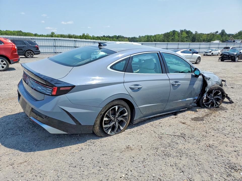 Photo 3 from auction – 2024 HYUNDAI SONATA with VIN KMHL64JA0RA408978