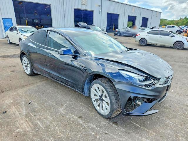 Photo 4 from auction – 2023 TESLA MODEL 3 with VIN 5YJ3E1EA1PF451794