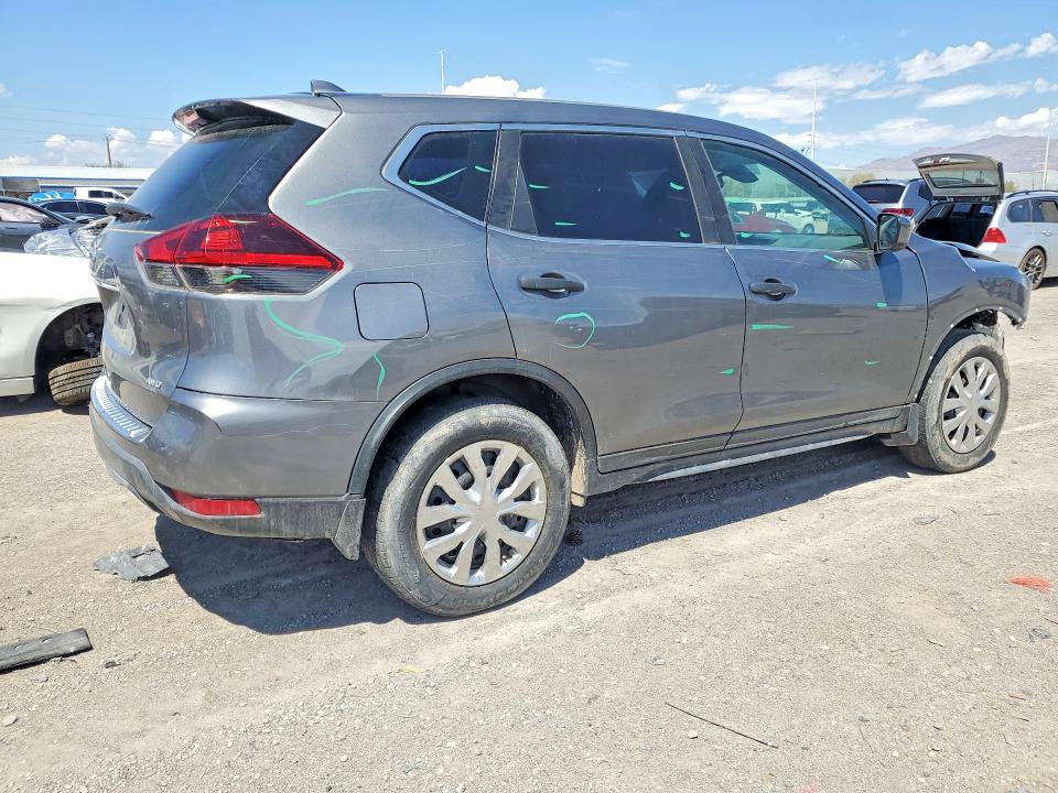 Photo 3 from auction – 2019 NISSAN ROGUE with VIN 5N1AT2MV9KC801634
