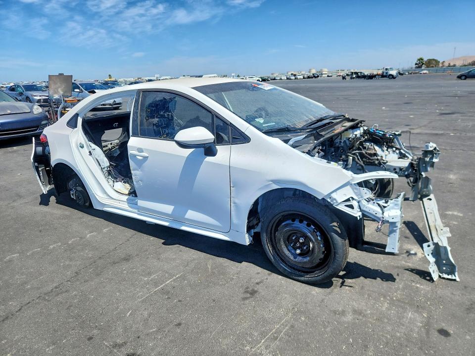 Photo 4 from auction – 2025 TOYOTA COROLLA with VIN 5YFB4MDE9SP283727