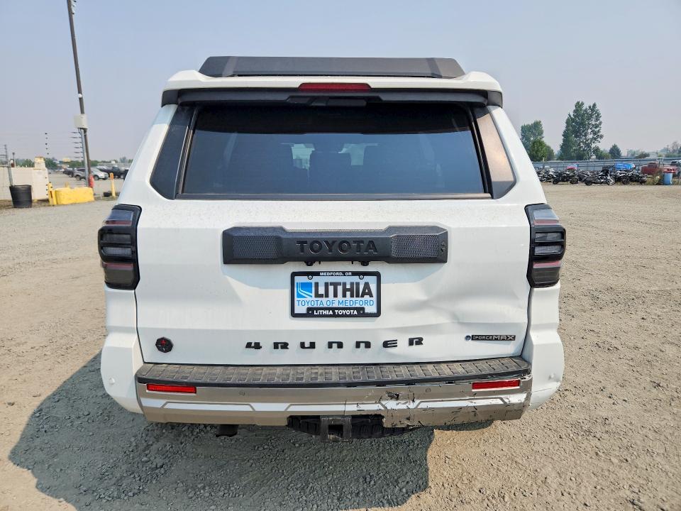 Photo 6 from auction – 2025 TOYOTA 4RUNNER with VIN JTEVB5BR8S5006560