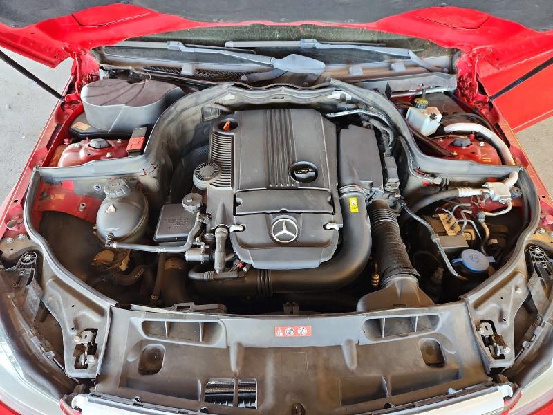 Photo 11 from auction – 2013 MERCEDES-BENZ C with VIN WDDGF4HB7DA876998