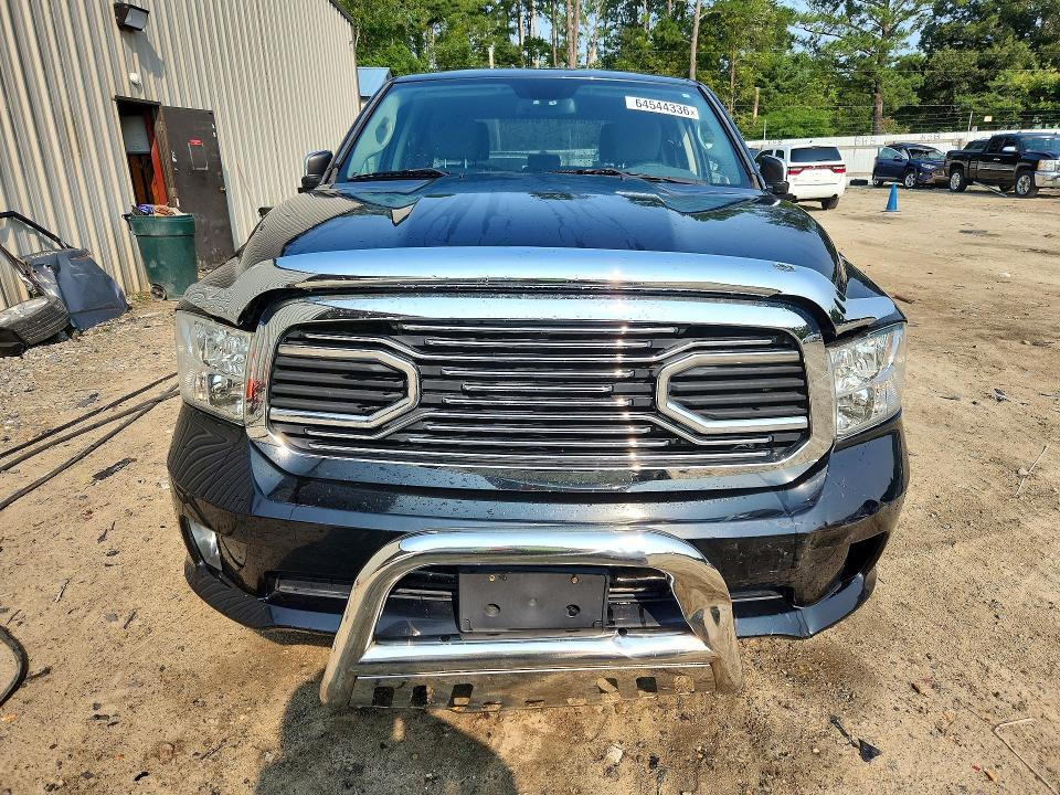 Photo 5 from auction – 2017 RAM 1500 with VIN 1C6RR7FT5HS619983