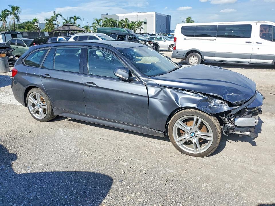 Photo 4 from auction – 2017 BMW 330 with VIN WBA8K3C33HA023621