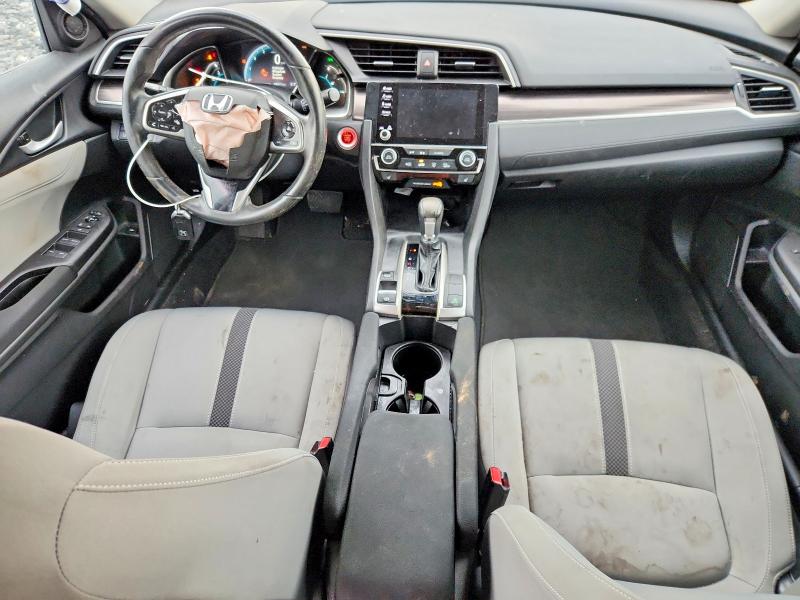 Photo 8 from auction – 2021 HONDA CIVIC with VIN 19XFC1F31ME005830