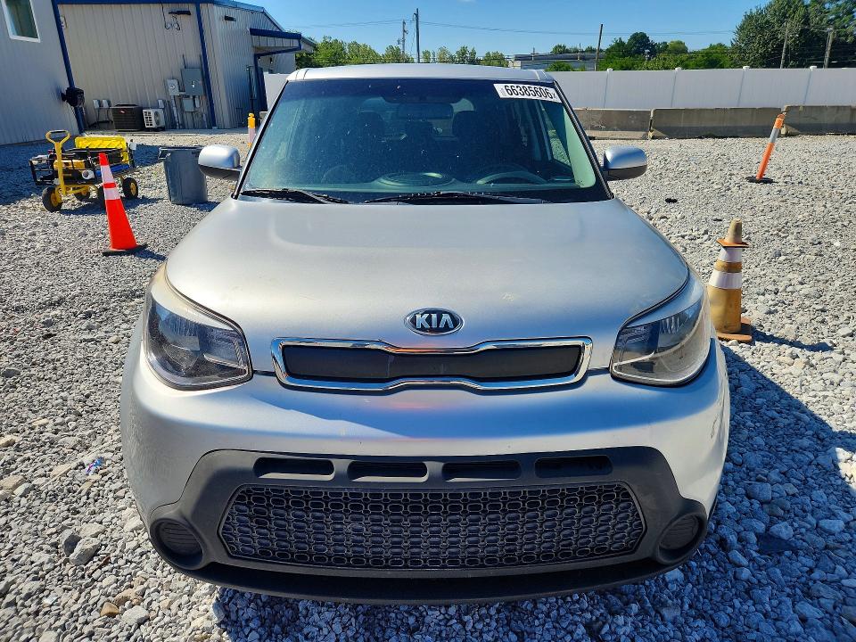 Photo 5 from auction – 2016 KIA SOUL with VIN KNDJN2A23G7827655