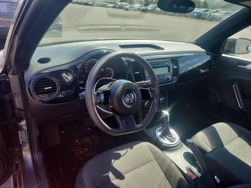Photo 8 from auction – 2014 VOLKSWAGEN BEETLE with VIN 3VWF17AT6EM634388
