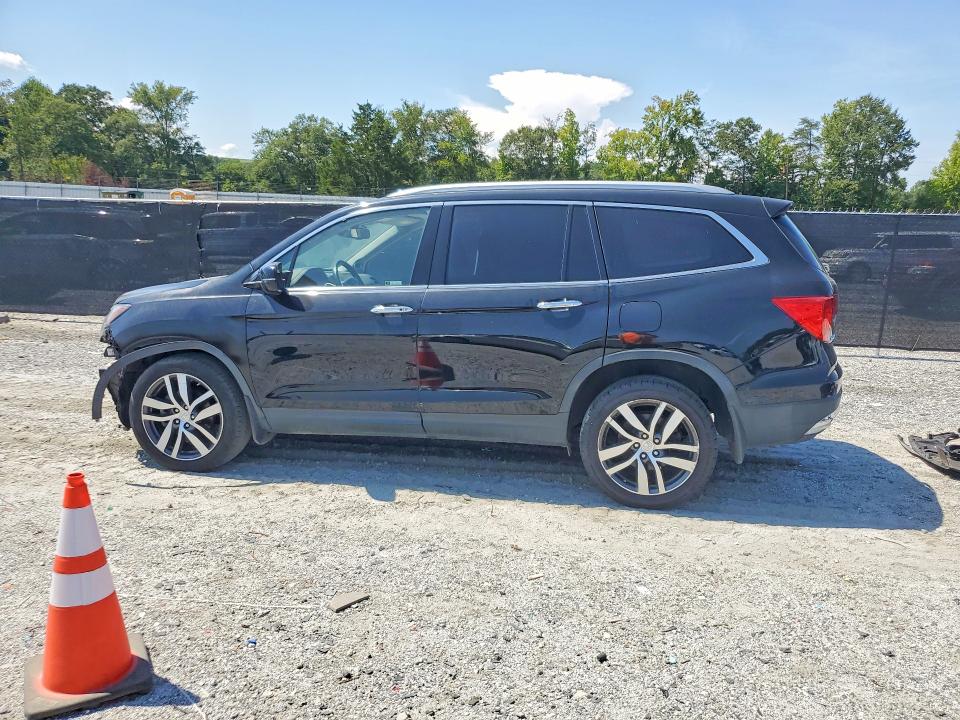Photo 2 from auction – 2018 HONDA PILOT with VIN 5FNYF6H04JB011949
