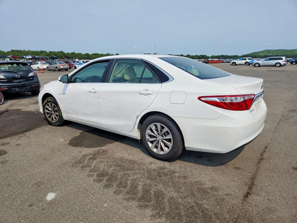 Photo 2 from auction – 2017 TOYOTA CAMRY with VIN 4T1BF1FK4HU272640