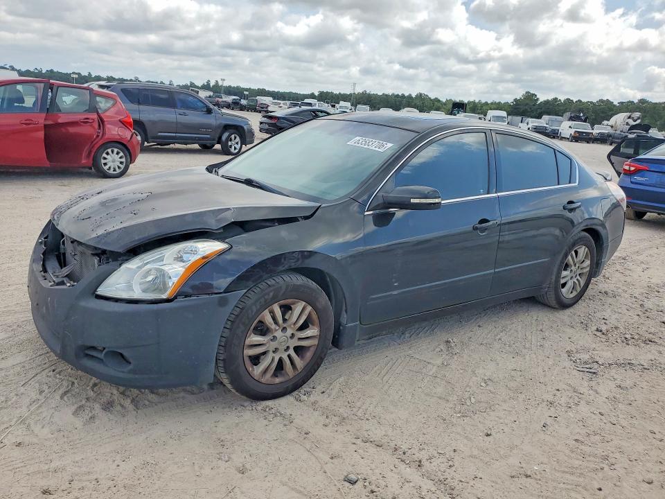 NISSAN ALTIMA 2011 with VIN 1N4AL2AP3BN475463 - Photo from auction