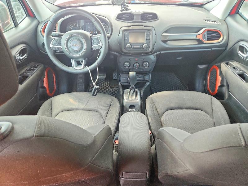 Photo 8 from auction – 2018 JEEP RENEGADE with VIN ZACCJBAB4JPH79999