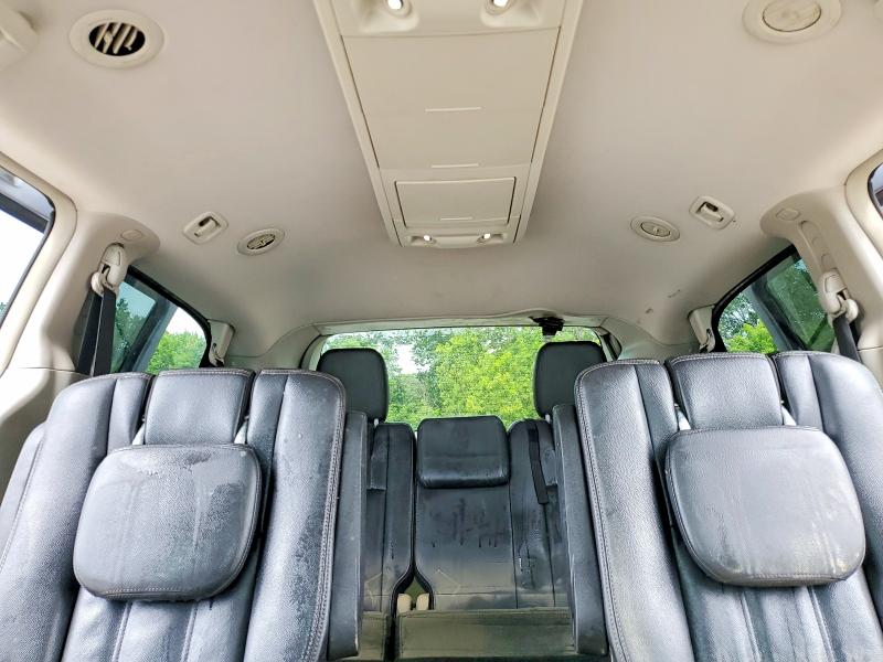 Photo 10 from auction – 2015 CHRYSLER TOWN & COUNTRY with VIN 2C4RC1BG3FR594564