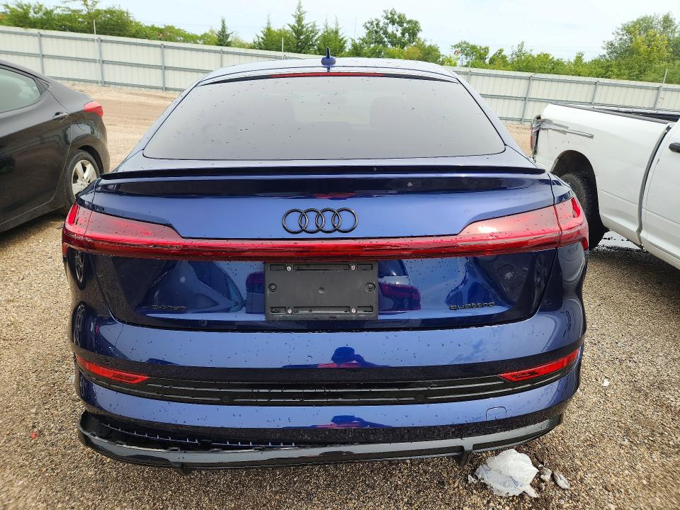 Photo 6 from auction – 2022 AUDI E-TRON with VIN WA13AAGE2NB035937