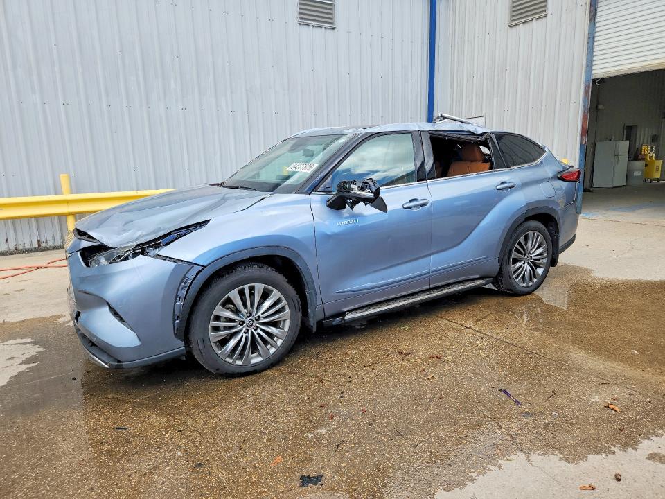 TOYOTA HIGHLANDER 2021 with VIN 5TDFARAH9MS011565 - Photo from auction