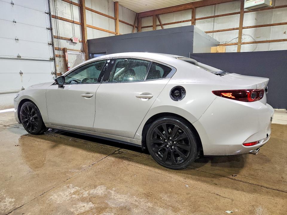 Photo 2 from auction – 2024 MAZDA 3 with VIN 3MZBPABM4RM426470