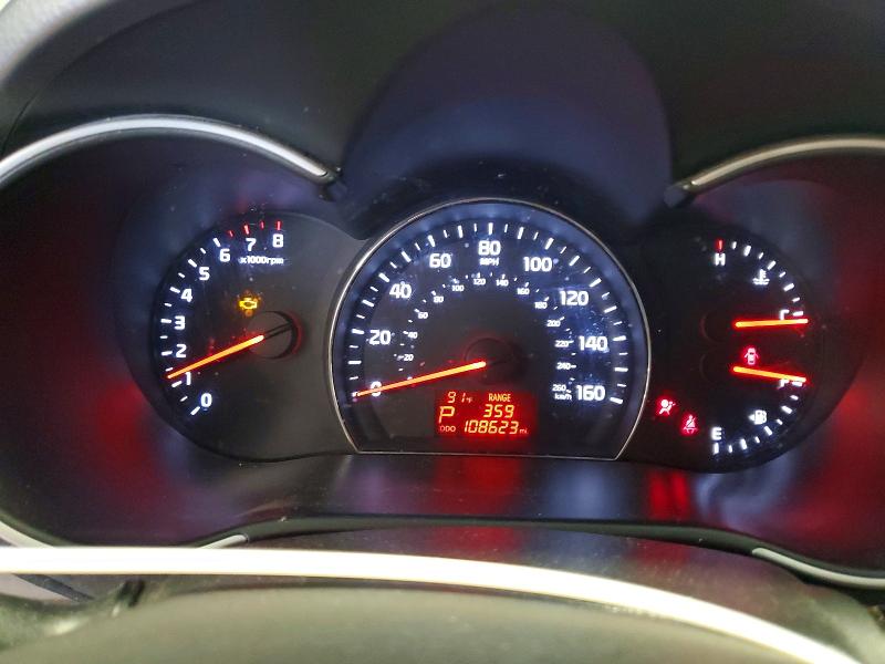 Photo 9 from auction – 2014 KIA SORENTO with VIN 5XYKT3A6XEG504786
