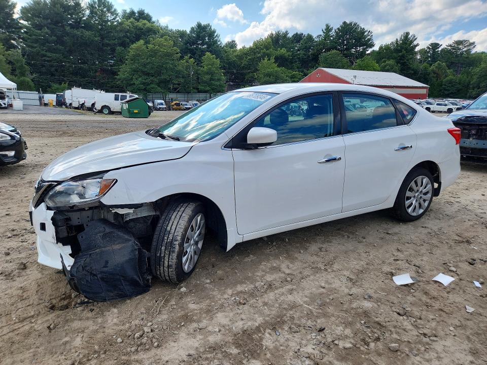 Photo 1 from auction – 2016 NISSAN SENTRA with VIN 3N1AB7AP3GY330351