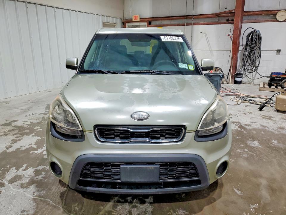 Photo 5 from auction – 2013 KIA SOUL with VIN KNDJT2A51D7607281