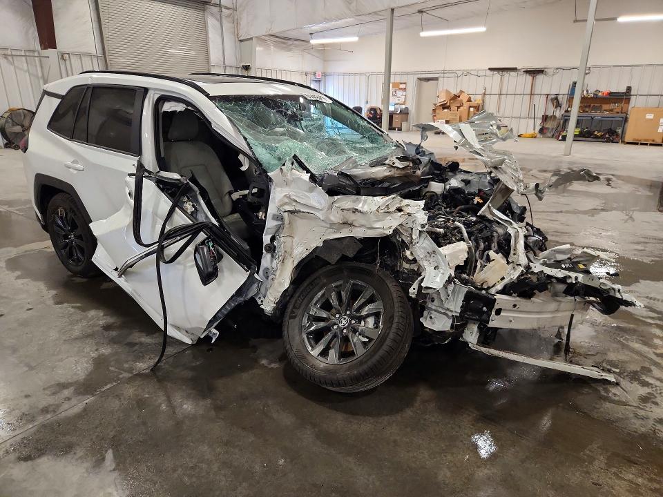 Photo 4 from auction – 2026 TOYOTA RAV4 with VIN 2T36CRAV6TW070103