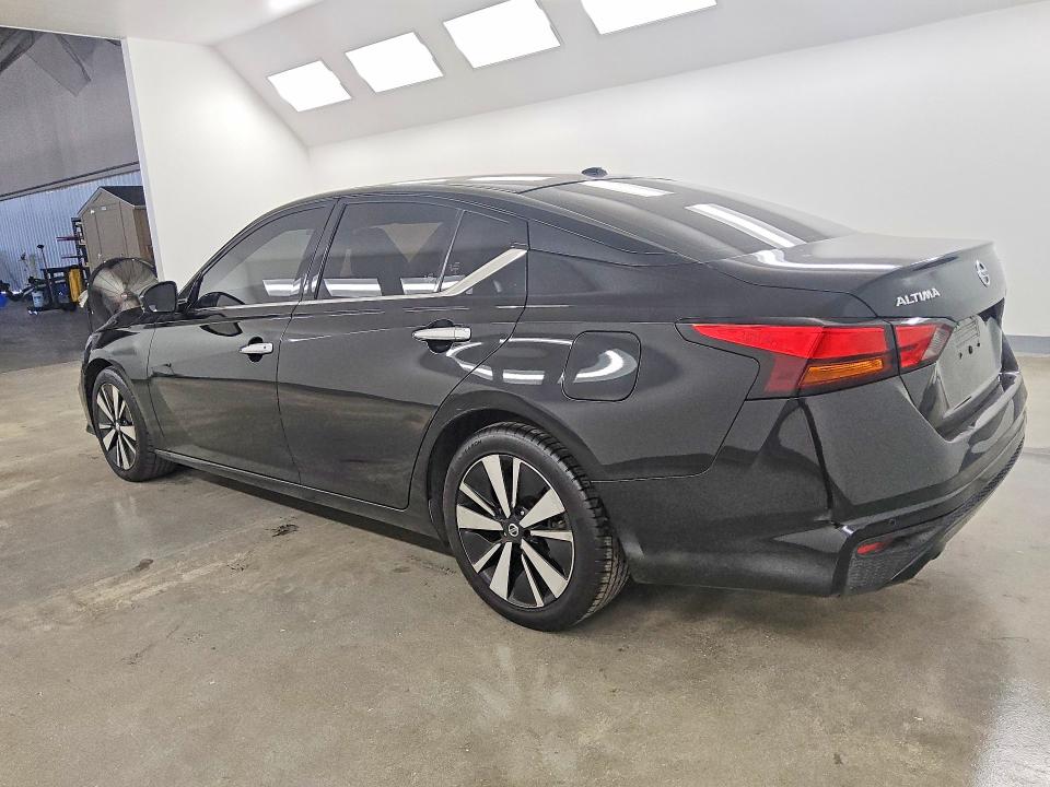 Photo 2 from auction – 2020 NISSAN ALTIMA with VIN 1N4BL4EV1LC210725