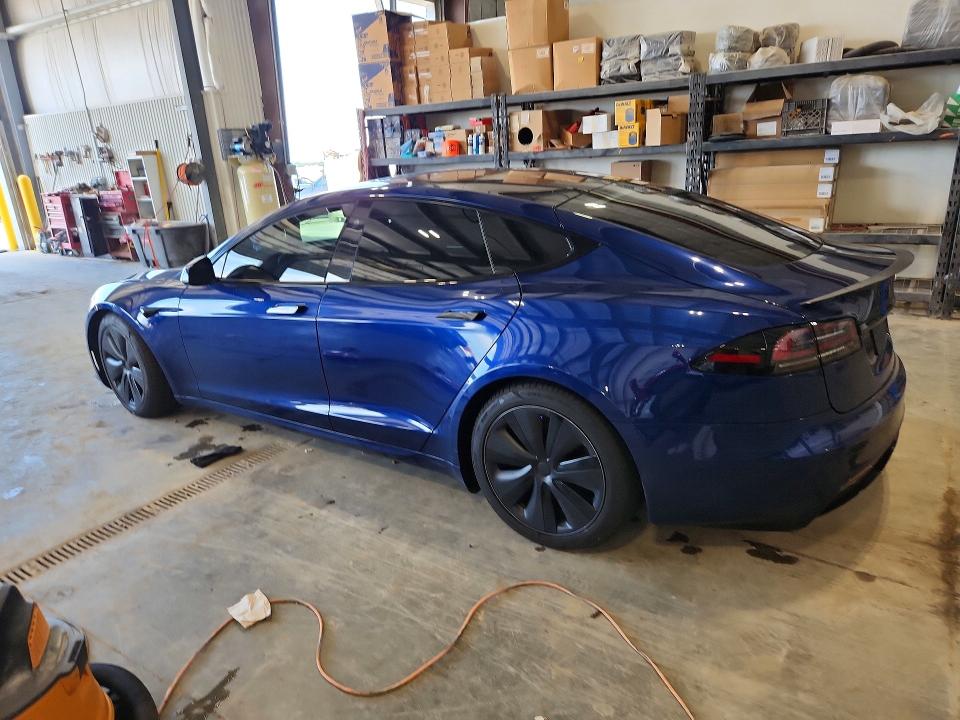 Photo 2 from auction – 2022 TESLA MODEL S with VIN 5YJSA1E69NF478628