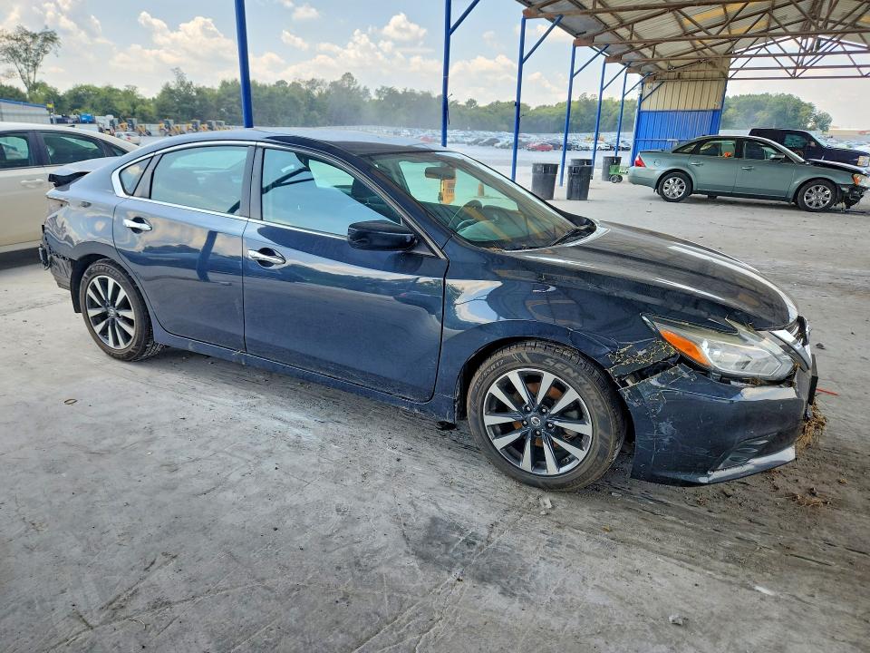 Photo 4 from auction – 2017 NISSAN ALTIMA with VIN 1N4AL3AP9HC283619