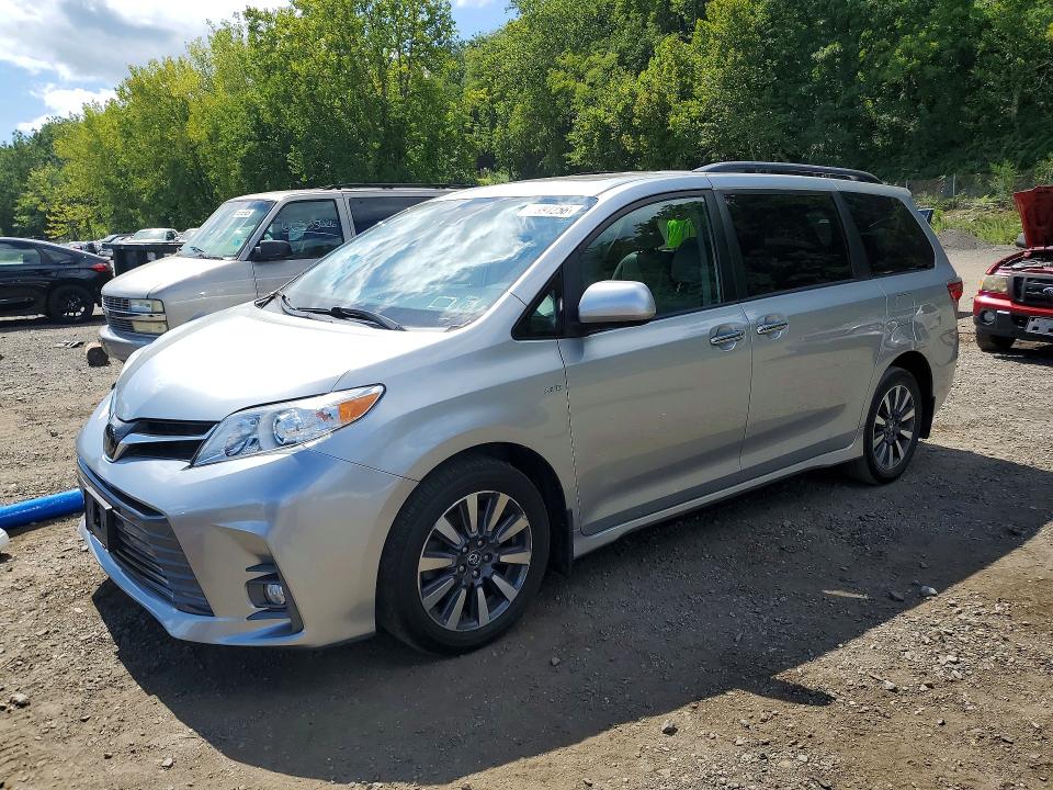 TOYOTA SIENNA 2020 with VIN 5TDDZ3DC3LS240058 - Photo from auction
