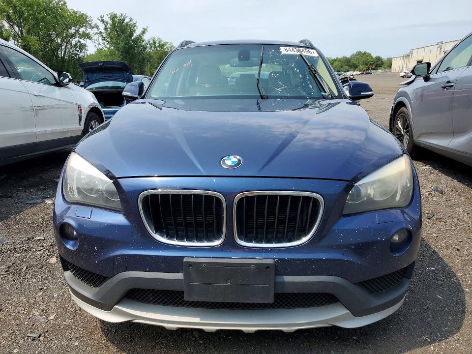 Photo 5 from auction – 2015 BMW X1 with VIN WBAVL1C56FVY26435