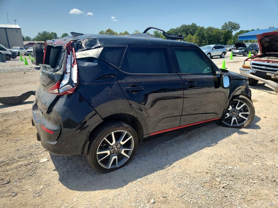 Photo 3 from auction – 2021 KIA SOUL with VIN KNDJ63AU5M7137342