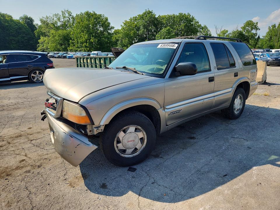 GMC JIMMY 2000 مع رقم تعريف المركبة 1GKCS13W2Y2381979 - صورة من المزاد