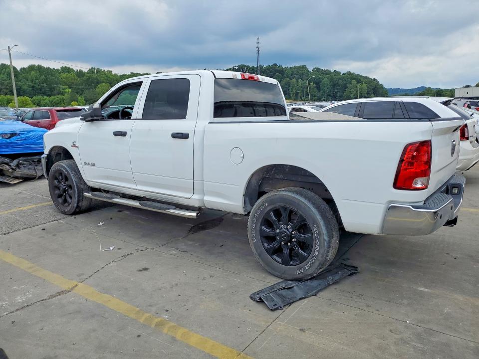 Photo 2 from auction – 2018 RAM 2500 with VIN 3C6UR5CL8JG107229