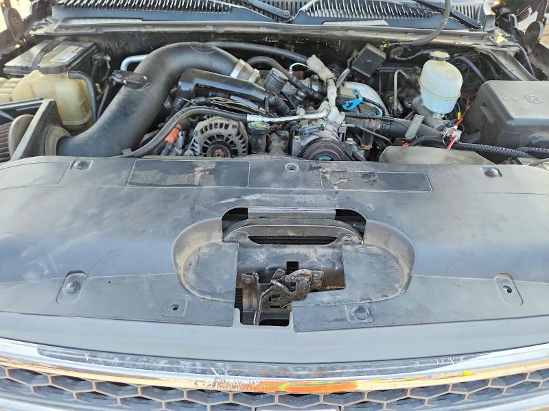 Photo 11 from auction – 2005 CHEVROLET SILVERADO with VIN 1GCHK23255F865816